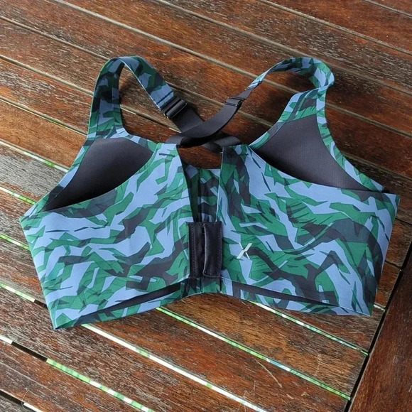 Knix Sport Bra - Picture 4 of 8